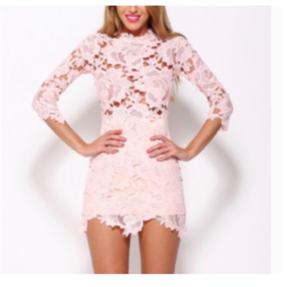 NWOT Lioness Pink Lace Dress Hello Molly